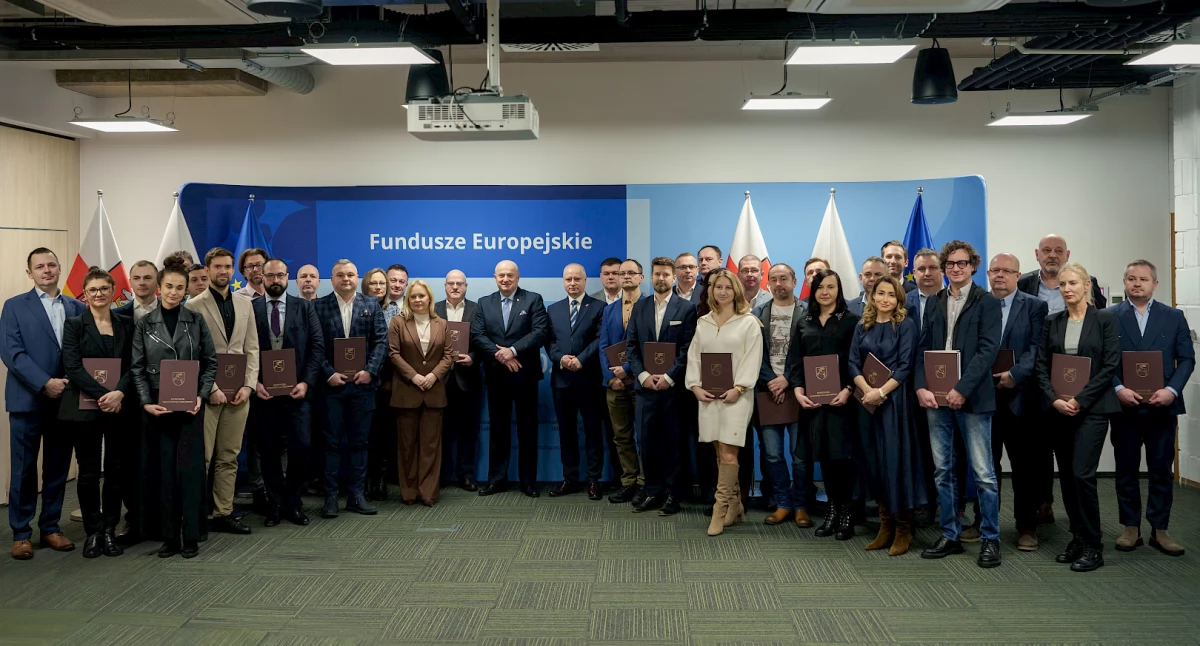  Uroczyste wręczenie umów w siedzibie Lubelskiej Agencji Wspierania Przedsiębiorczości w Lublinie, fot. Łukasz Frączek UMWL