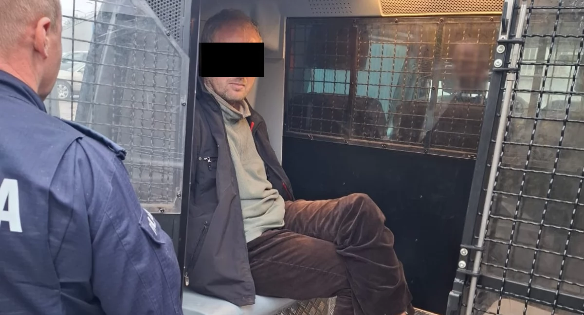 Kryminalne, Areszt grożenie śmiercią latek zatrzymany Dęblinie - zdjęcie, fotografia