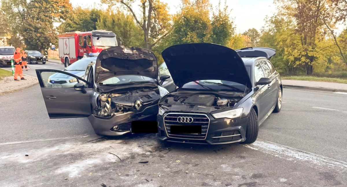 Wypadki Drogowe, Poważny wypadek Pasażerka trafiła szpitala - zdjęcie, fotografia