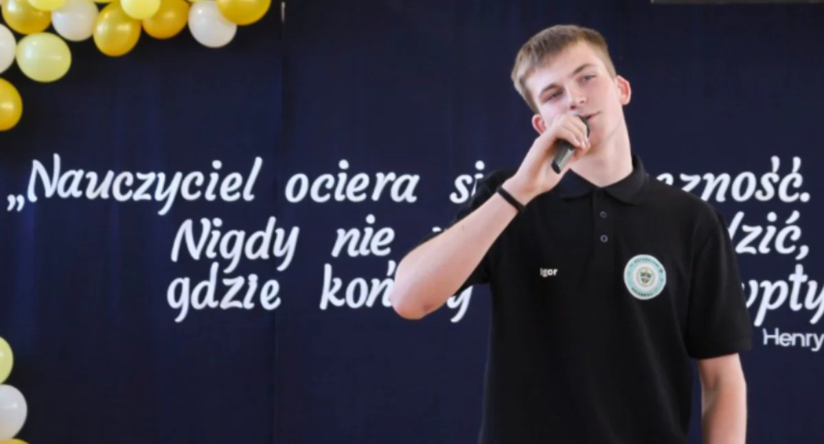 Szkoły i Przedszkola, „Rozkręceni Mechanicy” emocje! „Mechanik” świętował Dzień Edukacji Narodowej - zdjęcie, fotografia