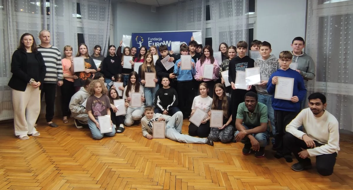 Szkoły i Przedszkola, Uczyli angielskiego odkrywali Kotlinę Kłodzką - zdjęcie, fotografia