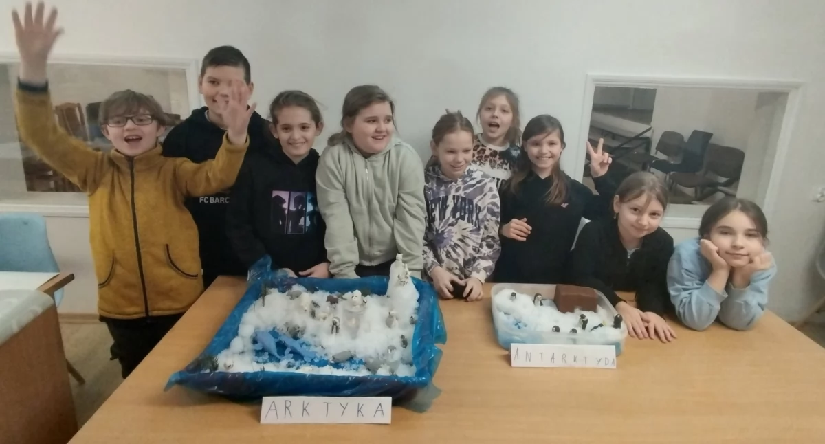 Szkoły i Przedszkola, Dzieci poznali Arktykę Antarktykę przez sztukę zabawę! - zdjęcie, fotografia