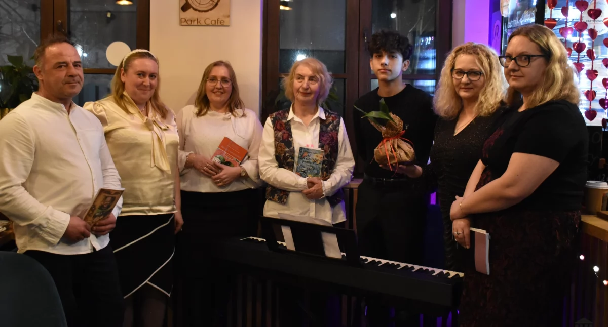 Wydarzenia Kulturalne, Nastrojowy wieczór poezją Emocje muzyka refleksja - zdjęcie, fotografia