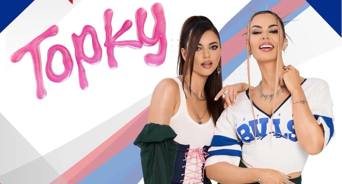 Paula Karpowicz-Zimecka i Angelika Żmijewska od lat budują swoją pozycję na polskiej scenie muzyki rozrywkowej i dziś uchodzą za jeden z najbardziej rozpoznawalnych kobiecych duetów w kraju