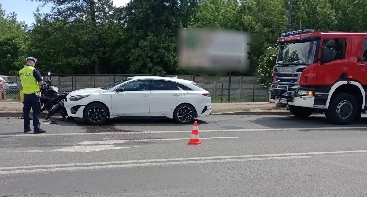 Do wypadku doszło w poniedziałek po południu na ruchliwym skrzyżowaniu w centrum Dęblina.