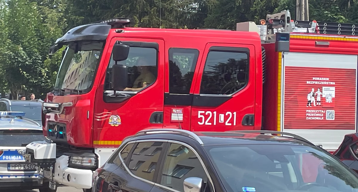Pożary, Zwarcie instalacji Starostwie Powiatowym Rykach Urzędnicy ewakuowani - zdjęcie, fotografia