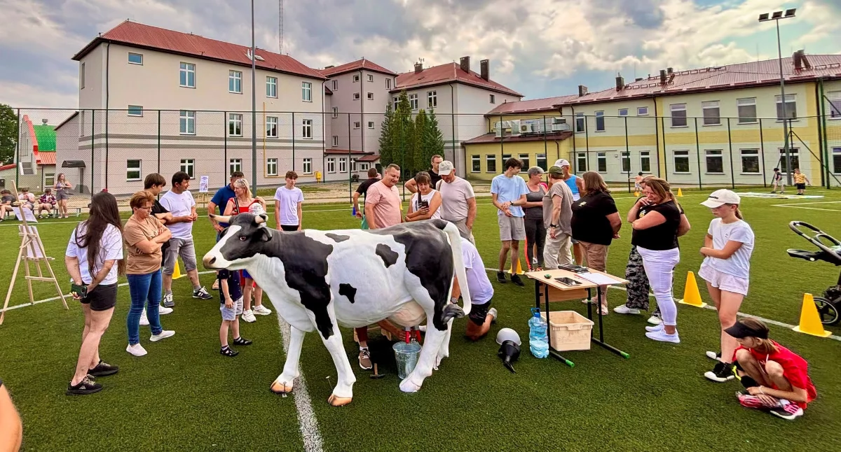 Społeczeństwo, Rodziny gminy Kłoczew rozpoczęły sportową rywalizację Pierwszy Grand - zdjęcie, fotografia