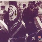 Przekazał straży 120-letni hełm bojowy