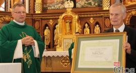 Przez 50 lat oddany Kościołowi. Docenił to papież Franciszek