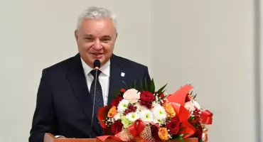 Burmistrz Dęblina z jednogłośnym absolutorium za 2025 rok