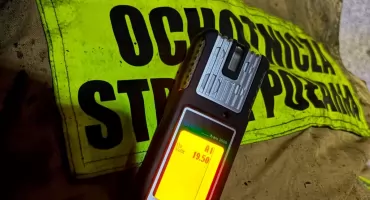 Alarm czujnika czadu w przychodni w Stężycy. Strażacy sprawdzali pomieszczenia