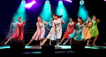 Jubileusz 50-lecia MDK w Dęblinie. 200 artystów na scenie nad Wisłą